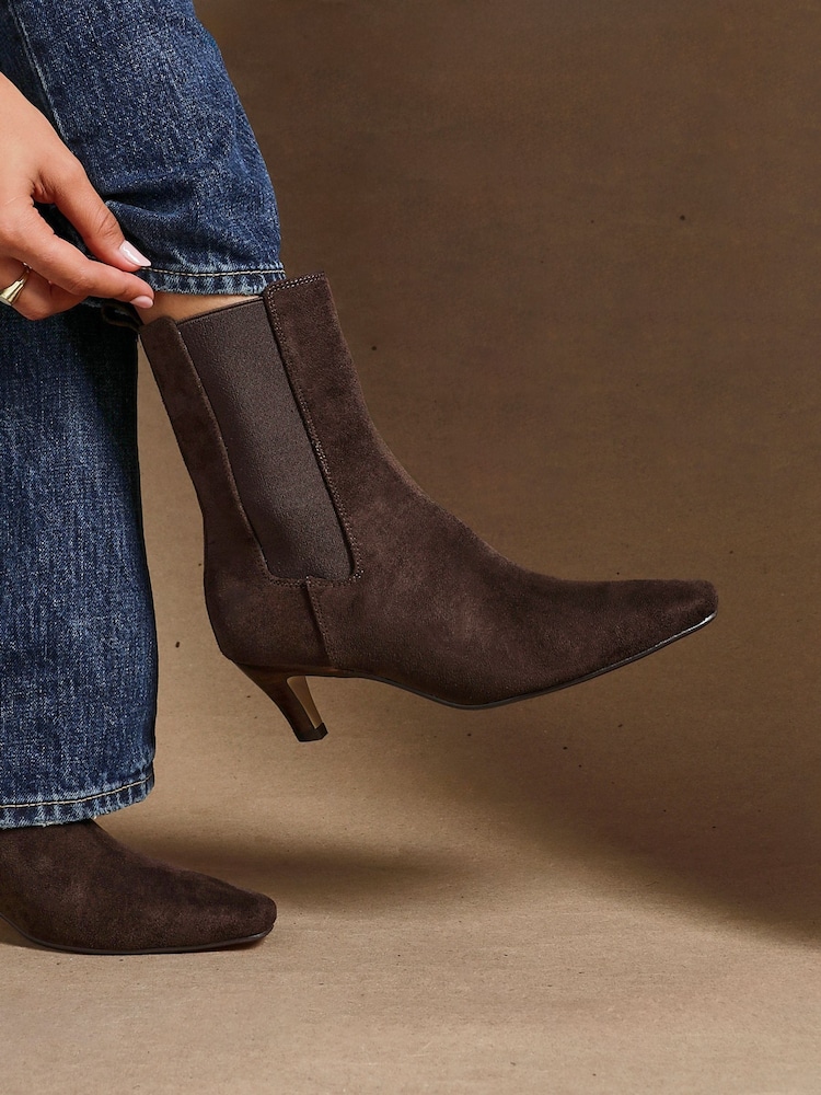Linzi Brown Ritual Kitten Heeled Chelsea Boots - Image 1 of 5