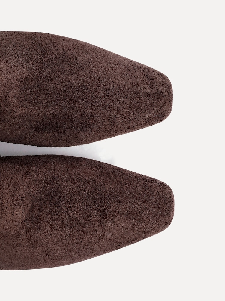 Linzi Brown Ritual Kitten Heeled Chelsea Boots - Image 5 of 5