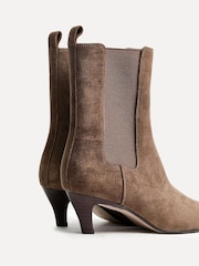 Linzi Natural Ritual Kitten Heeled Chelsea Boots - Image 5 of 5