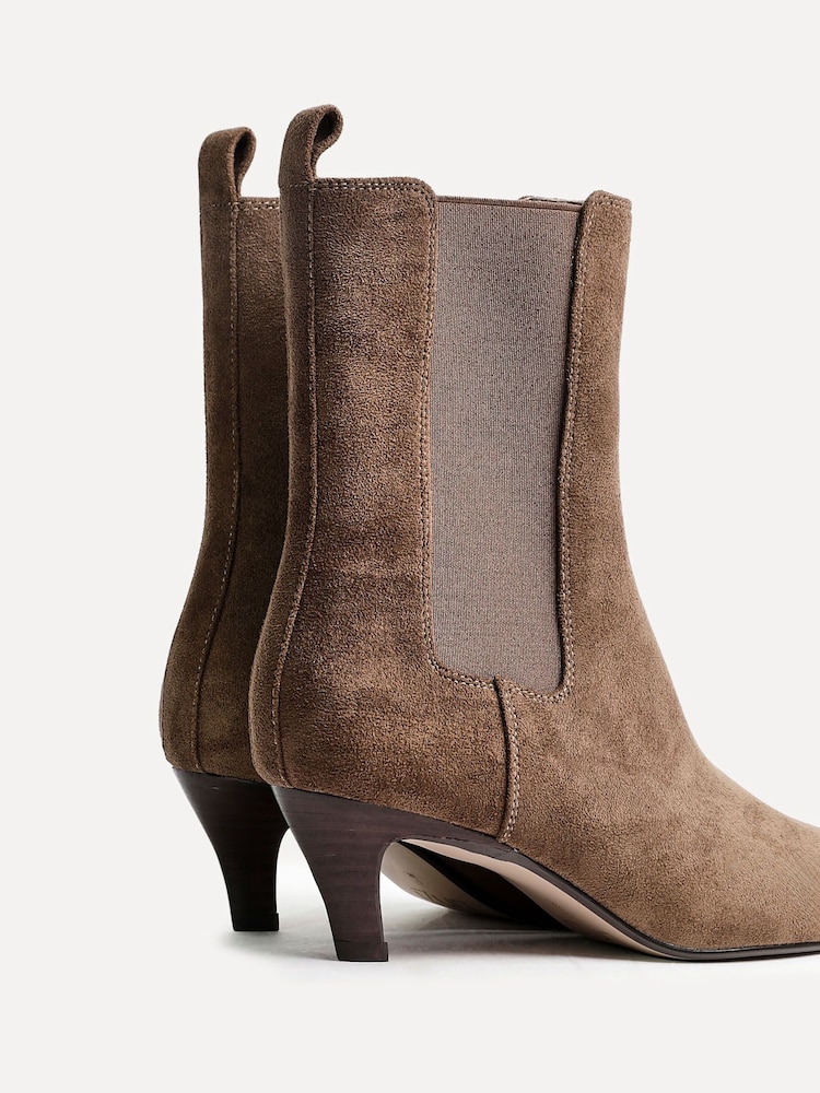 Linzi Natural Ritual Kitten Heeled Chelsea Boots - Image 5 of 5 Linzi Natural Ritual Kitten Heeled Chelsea Boots - Image 5 of 5
