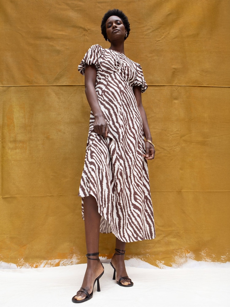 open lace back dress Final Sale Plus Size Maxi Dress in Orange & White Zebra Print Les main image 1