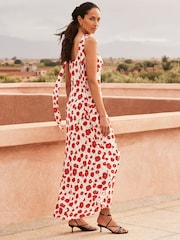 Ro&Zo Red Ella Poppy Printed Maxi Dress - Image 5 of 5