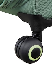 IT Luggage Green Circulator Cabin Suitcase - Image 8 of 8