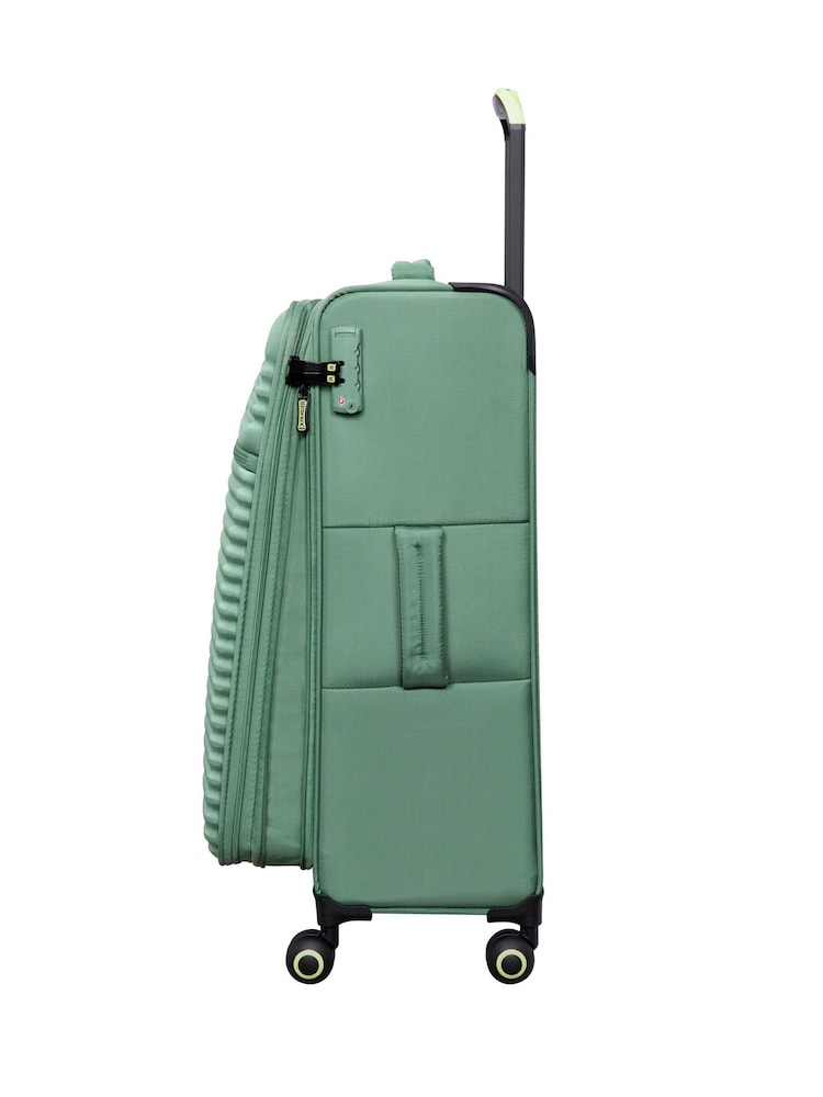 IT Luggage Large Green Circulator Suitcase - Image 9 of 9