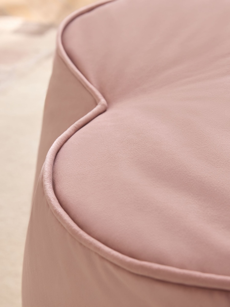 Heart Pouffe - صورة 2 من 3