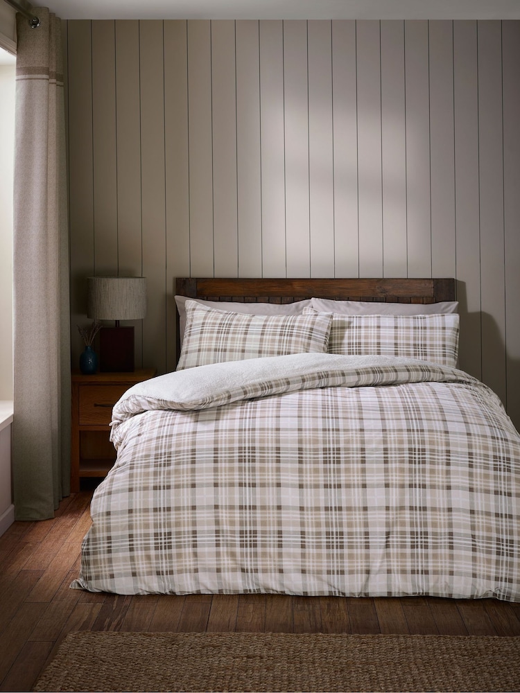 Catherine Lansfield Cosy Sherpa Check Duvet Cover Set - Imagen 1 de 4