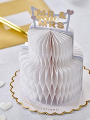White Mr and Mrs 3D Pop Up Wedding Cake Card - Image 4 of 4