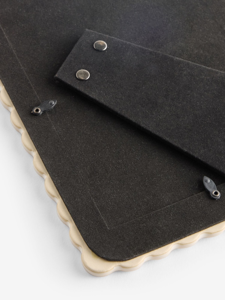 Mr and Mrs Wedding Photo Frame - Image 4 of 4 Mr and Mrs Wedding Photo Frame - Image 4 of 4