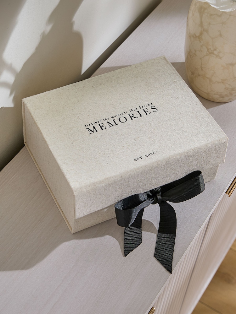 Grey Est 2026 Wedding Memory Box - Image 2 of 5