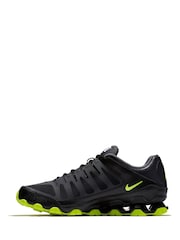 Nike Black Reax 8 TR Gym Trainers - Image 2 of 8