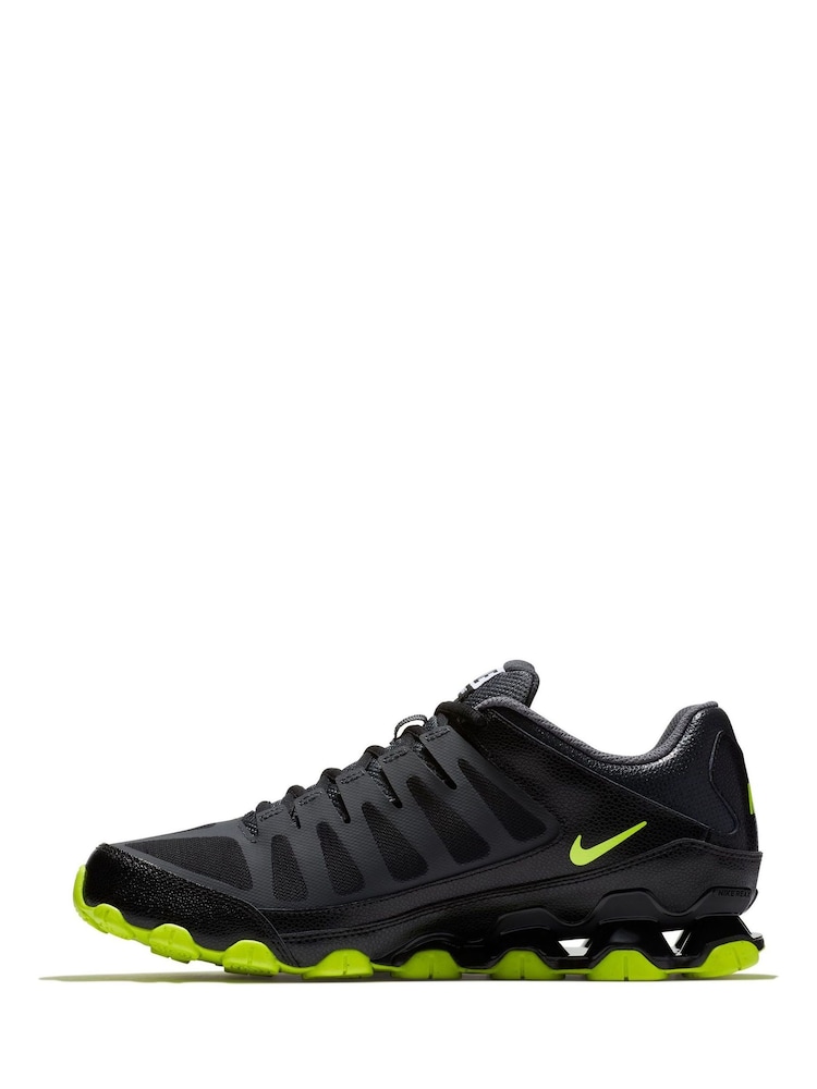 Nike Black Reax 8 TR Gym Trainers - Image 2 of 8