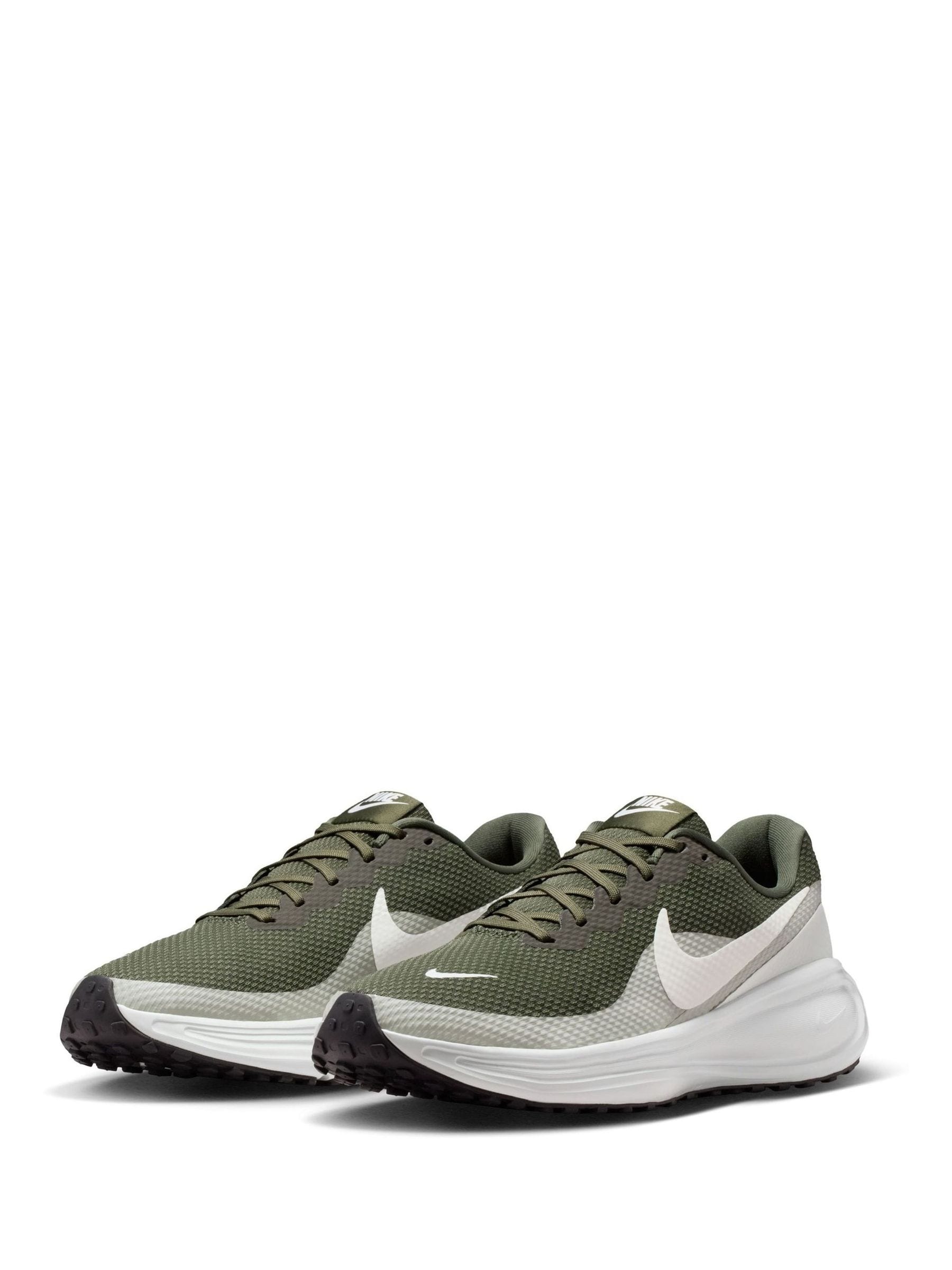 nike army green trainers