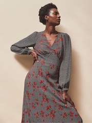 Ro&Zo Red Petite Floral Print And Spot Mix And Match Dress - Image 3 of 5