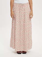 Rosa - Cotton On Haven Multi Tiered Maxi Skirt - Imagen 3 de 5