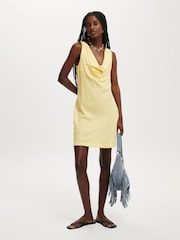 Amarillo - Cotton On Haven Cowl Neck Mini Dress - Imagen 3 de 4
