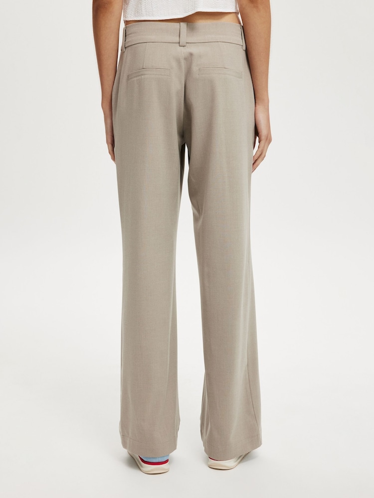 Natural - Cotton On Luis Suit Trousers - Imagen 2 de 5