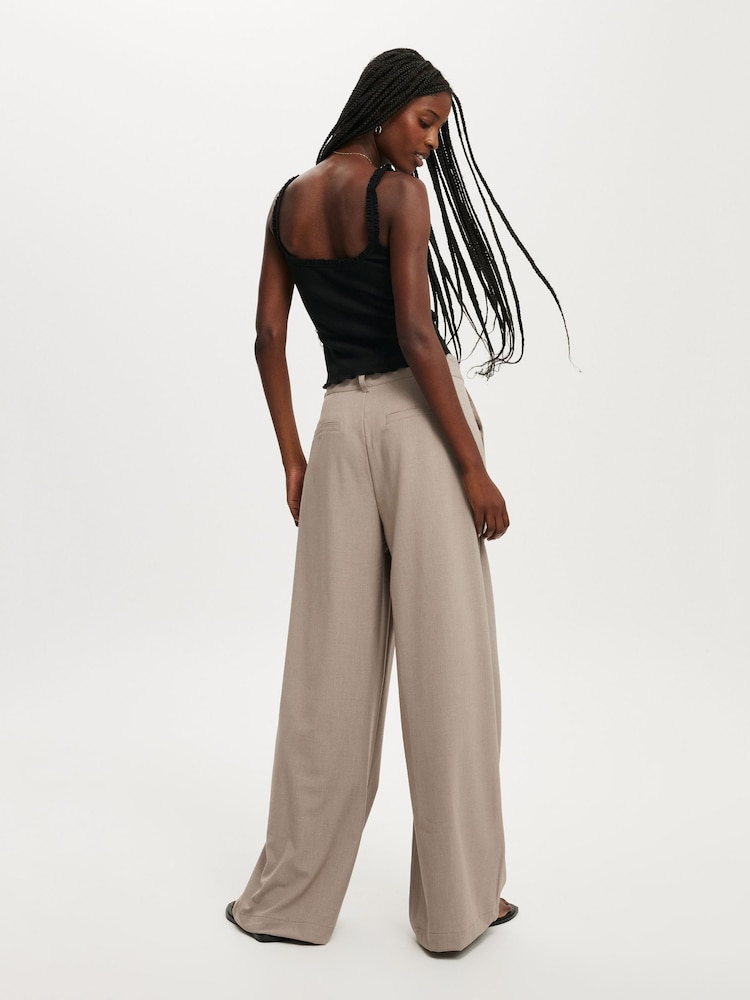 Cotton On Natural Izzy Pleated Trousers - Image 2 of 5