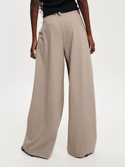 Cotton On Natural Izzy Pleated Trousers - Image 4 of 5