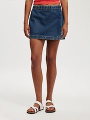 Azul de Chrome - Cotton On Wrapped Denim Mini Skirt - Imagen 4 de 5