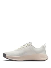 Nike White Pale Pink MC 3 Gym Trainers - Image 2 of 9