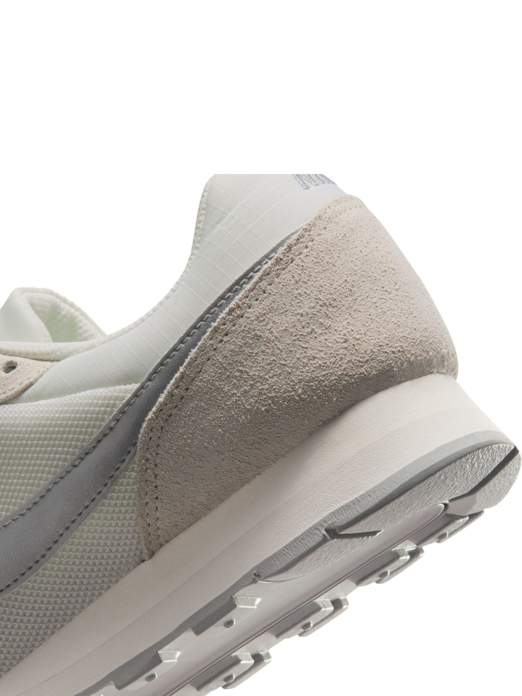 Nike Cream Metallic MD Runner 2 Trainers - Image 10 of 10 Nike Cream Metallic MD Runner 2 Trainers - Image 10 of 10