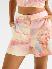 Forever New Miley Tailored Shorts with A Touch Of Linen - Imagen 2 de 5