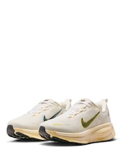 Nike Cream Black Vomero 18 Road Running Trainers - Image 3 of 8
