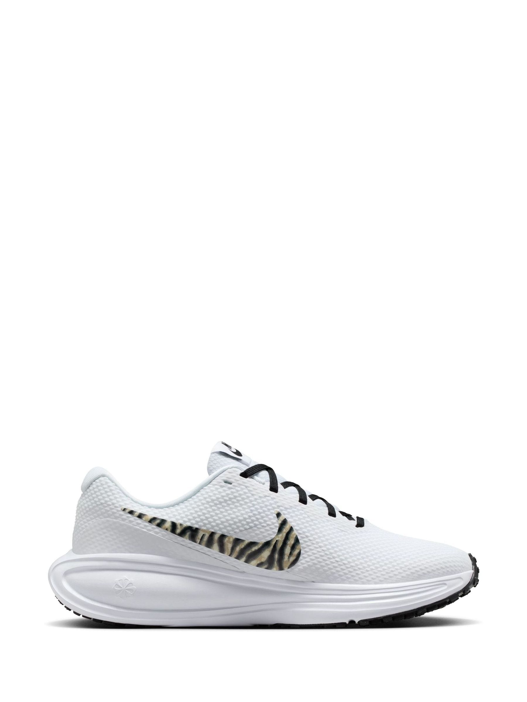 Rawlings ホワイト スニーカーサイズ27センチお値下げお断り Next：日本 ホワイト/アニマル - Nike Revolution 8 ロードランニング