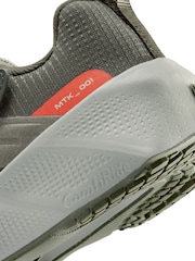 ירוק - Nike נעלי ספורט לילדים, דגם City Response - תמונה 11 מתוך 11