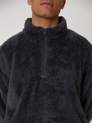 Grau - Loungeable Sherpa Quarter Zip Jumper - Bild 4 von 6
