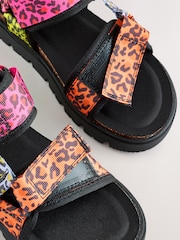 Fluro Leopard Print - صندل رياضي Chunky - صورة 7 من 7