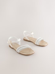 מעוטר בצבע שנהב - סנדלי ערב - תמונה 1 מתוך 5