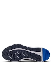 Nike White/Navy Youth Cosmic Running Trainers - Image 9 of 11
