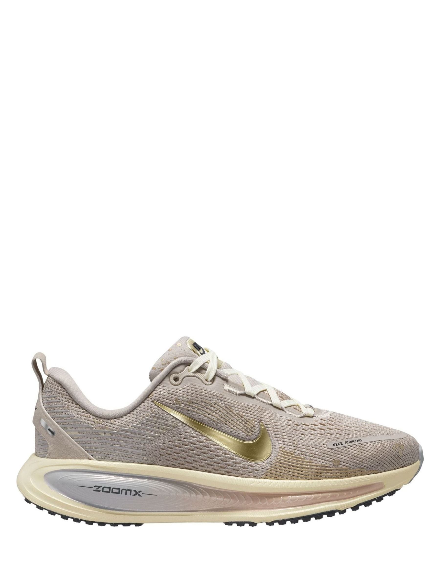Buy Nike Brown Gold Youth Vomero 18 Road Running Trainers from the