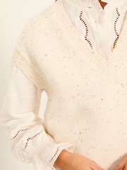 رداء علوي محبوك بلا أكمام من FatFace - صورة 3 من 6