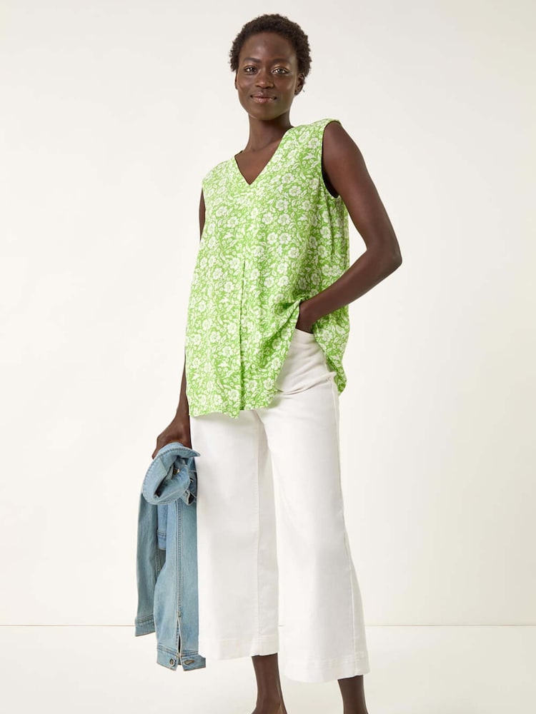 Blusa com decote em V e estampa floral romana - Imagem 2 de 5