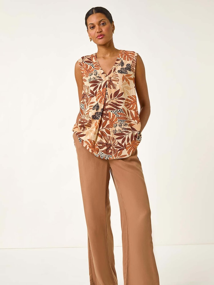 Blusa com decote em V e folha romana - Imagem 2 de 5