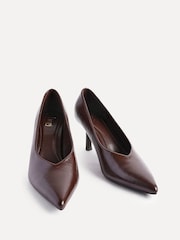 Linzi Brown Bellamy V-Shaped Closed Toe Court Heels - Image 3 of 5