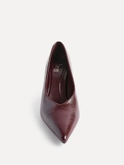Linzi Brown Bellamy V-Shaped Closed Toe Court Heels - Image 4 of 5
