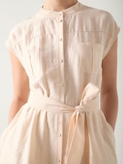 Vestido utilitário com cinto LK Bennett Fran Pale Stone em mistura de linho - Imagem 4 de 4