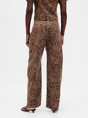 Gap Brown High Waisted Barrel Jeans - Image 2 of 4