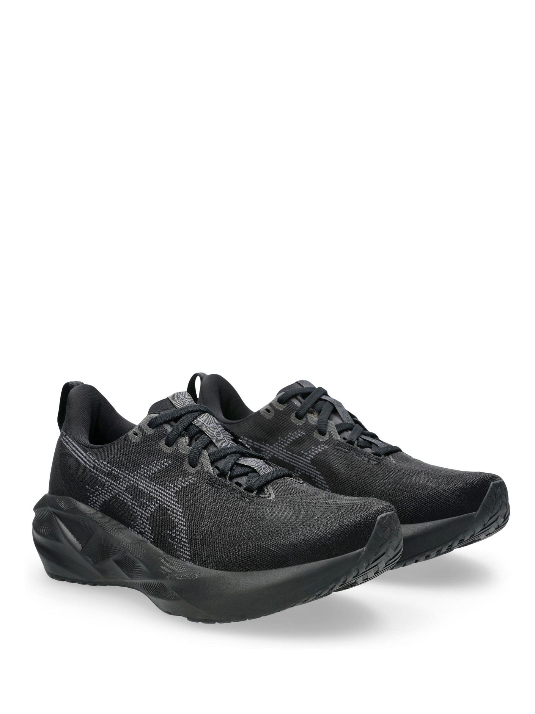Cumpără Negru - ASICS Novablast 5 Running Trainers from Next Romania