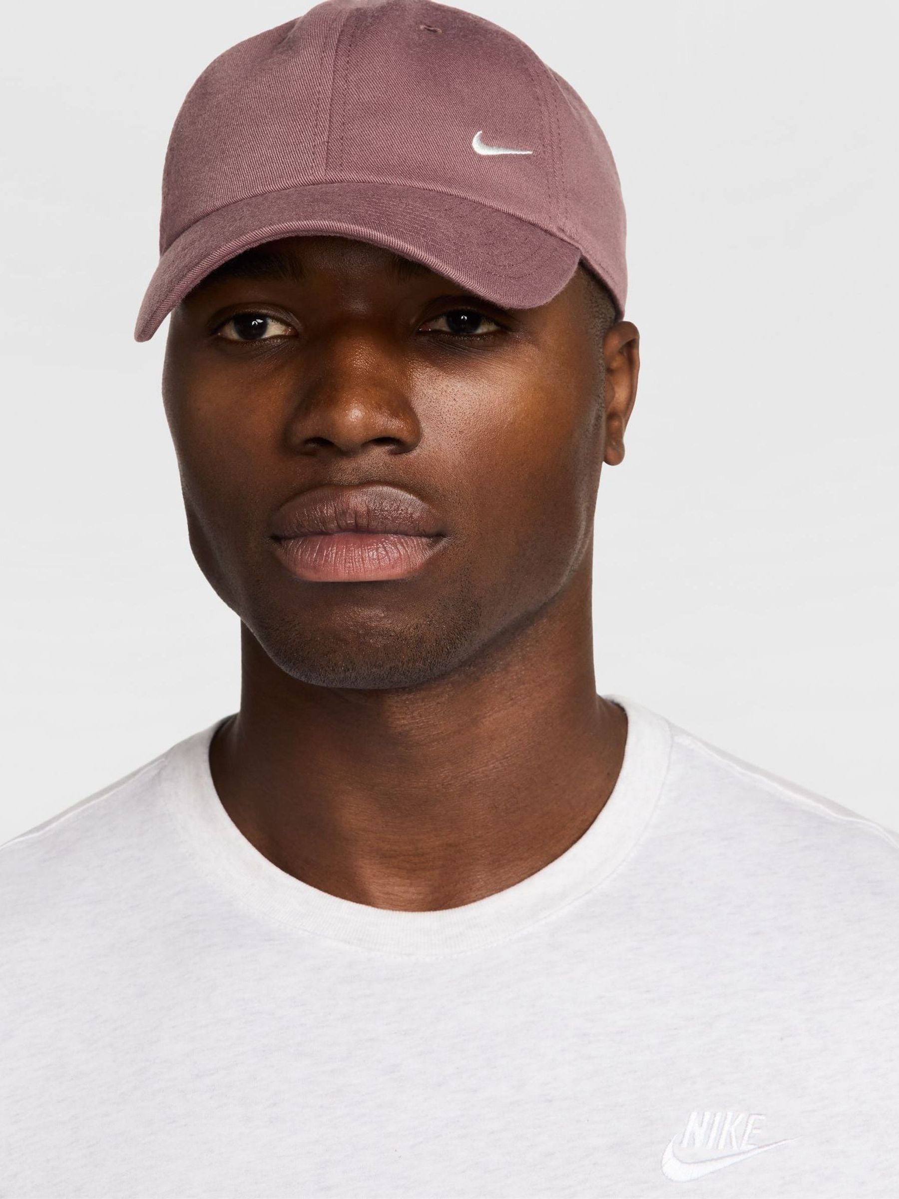 nike tall tech fleece joggers in black