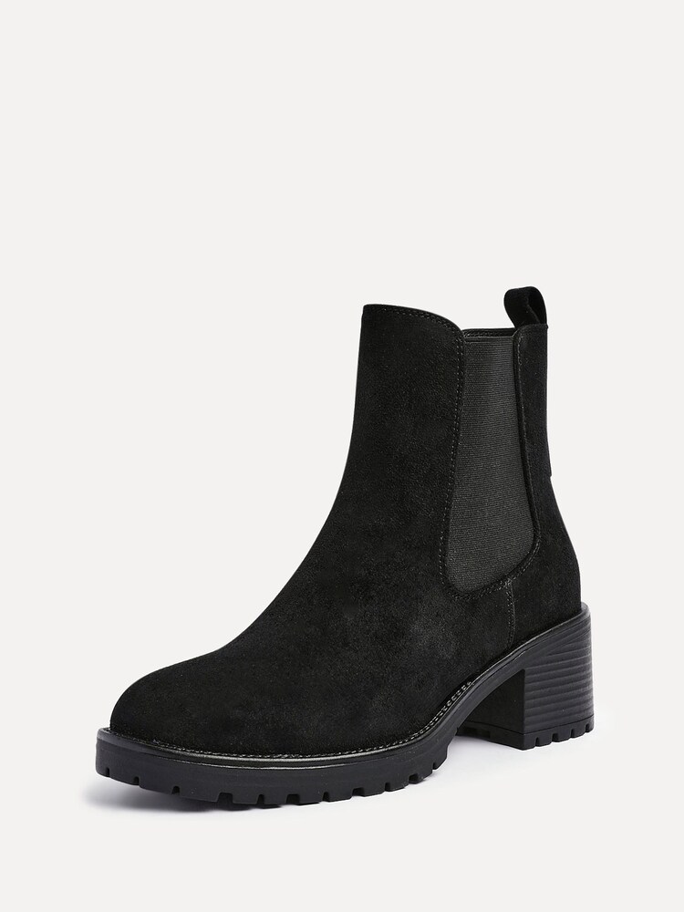 Linzi Black Path Block Heel Chelsea Boots - Image 7 of 7