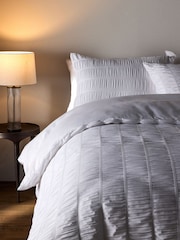 The Set Set of 2 White Seersucker Duvet Cover and Pillowcase Set with Fitted Sheets - Image 3 of 6