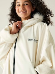Regatta White Junior Waterproof Pro Changing Robe - Image 4 of 9