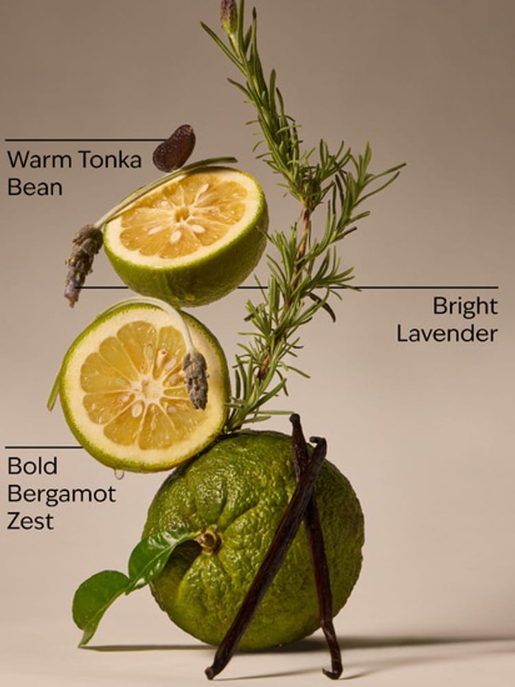 Bath & Body Works Lavender Bergamot Gentle & Clean Foaming Hand Soap 259ml - Image 2 of 2