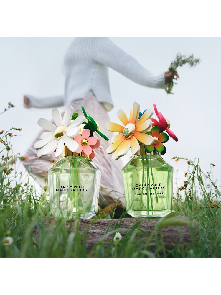 Marc Jacobs Daisy Wild Eau So Intense Eau de Parfum 100ml - Image 5 of 5