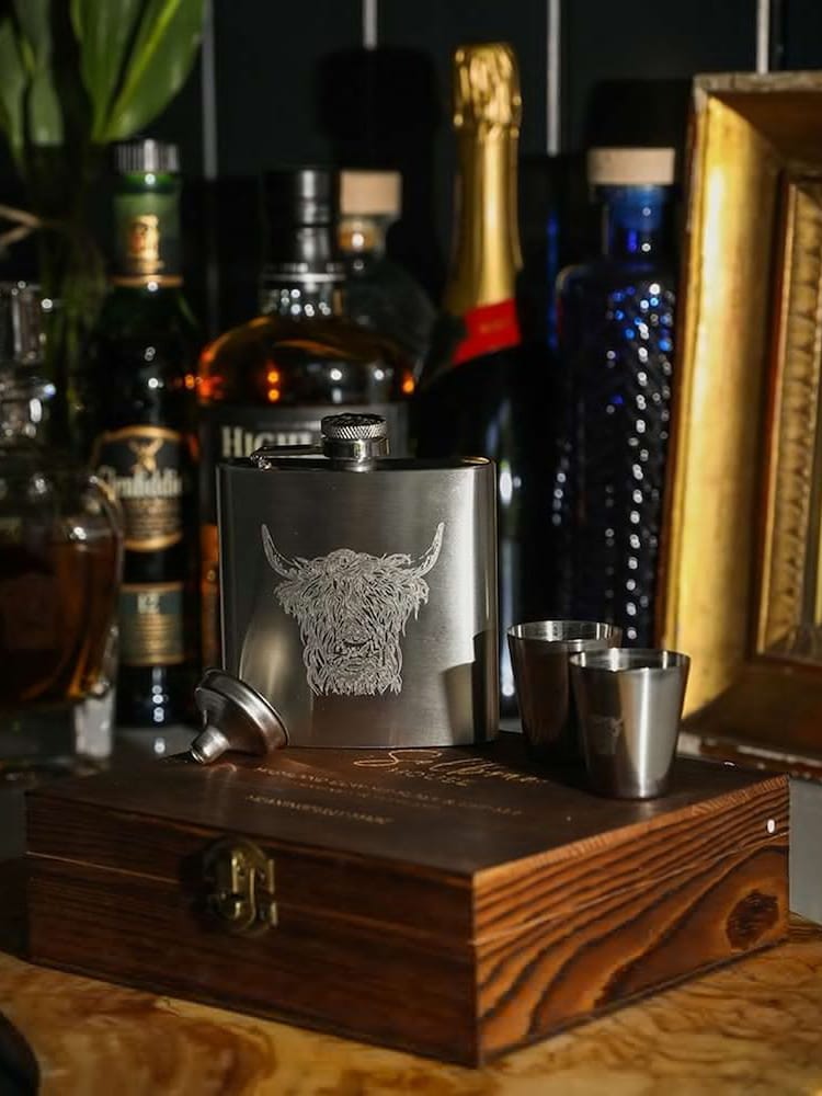 Selbrae House Brown silver Highland Cow Hip Flask & Cup Set - Image 1 of 4