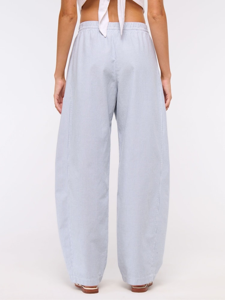 Calça Abercrombie & Fitch blue cintura mid barril - Imagem 2 de 5